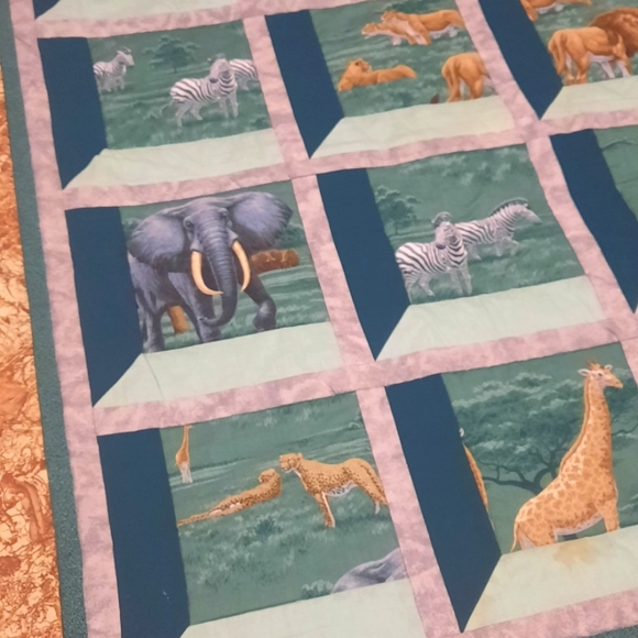 3D vintage quilt 110cm × 100cm - Picture 5 of 5